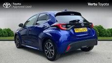 Toyota Yaris 1.5 Hybrid Design 5dr CVT Hybrid Hatchback